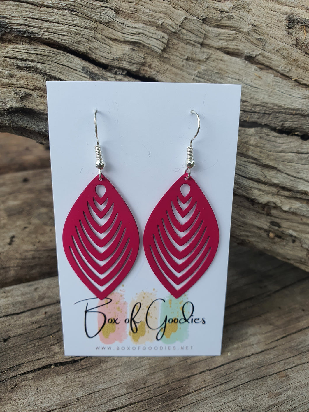 Dark pink lined drops