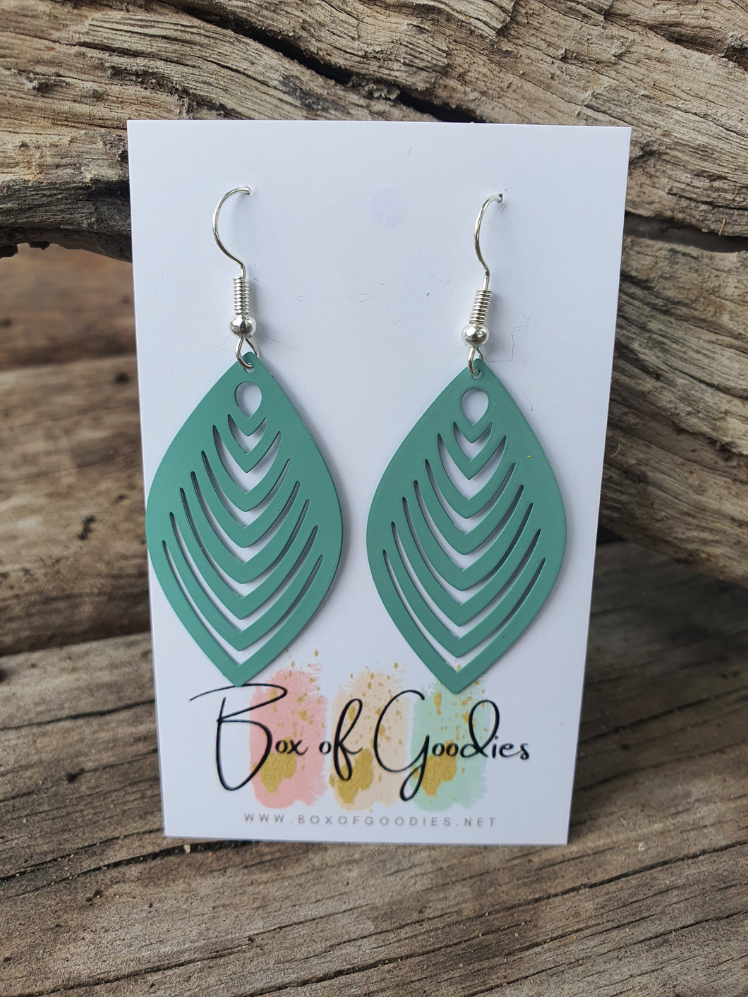Teal lined drops