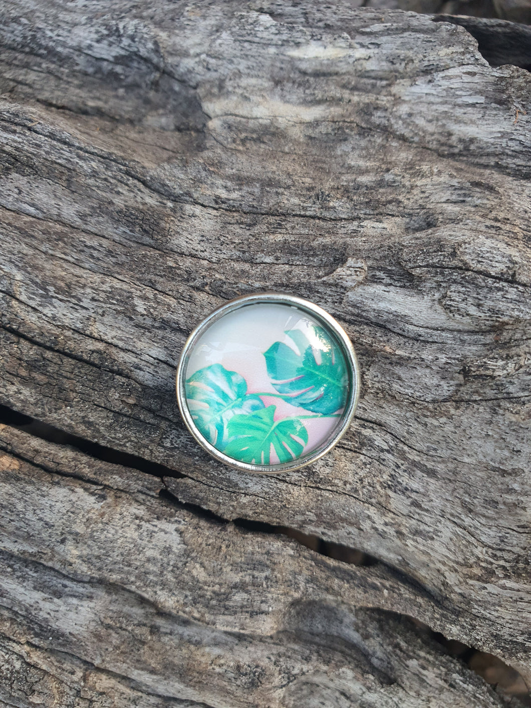 Snap button design 24