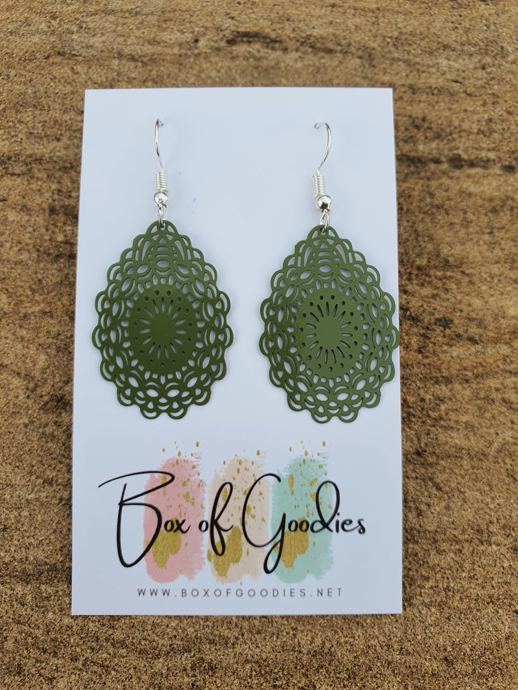 Olive wave oval