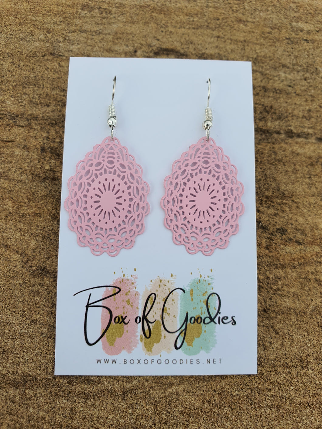 light pink wave oval