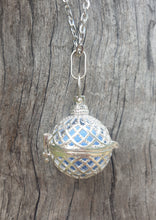 Load image into Gallery viewer, Lattice Silver Essential Oil Ball Diffuser Necklace
